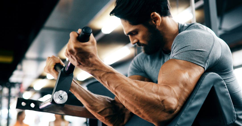 The 4 Best Biceps Machine Exercises